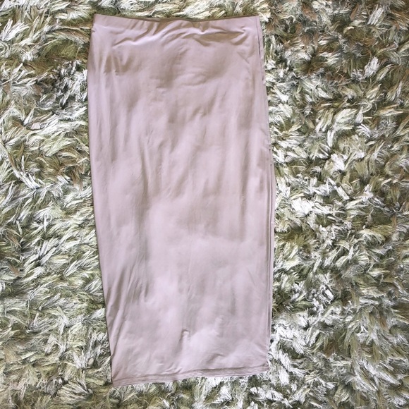 Matching Top & Bottom - Picture 2 of 2